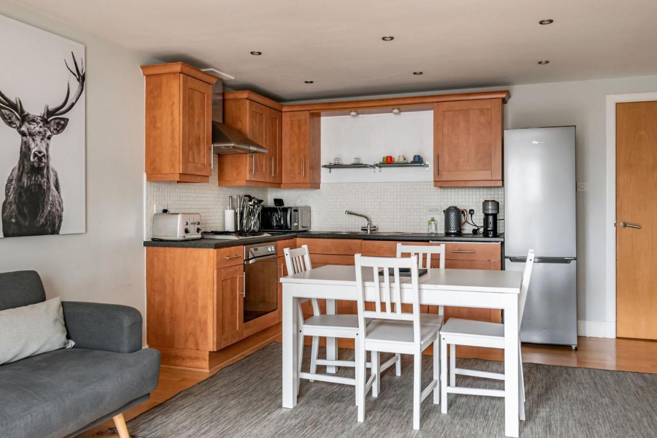 Amazing Apartments - Cables Wynd Near The Shore - Free Parking إدنبرة المظهر الخارجي الصورة